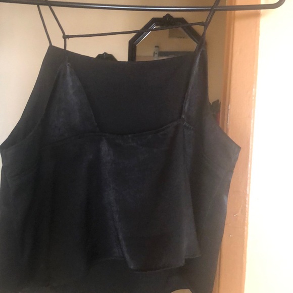 Crop top - Picture 3 of 3